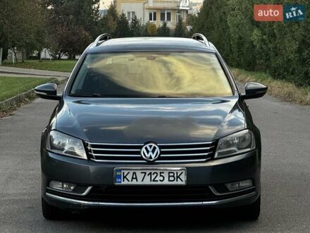 Фольксваген Пассат 2011 в Ровно на Automoto.ua Серый Фольксваген Пассат, объемом двигателя 1.97 л и пробегом 315 тыс. км за 8800 $, фото 1 на Automoto.ua