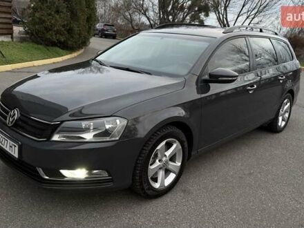 Сірий Фольксваген Пассат, об'ємом двигуна 1.6 л та пробігом 260 тис. км за 9250 $, фото 1 на Automoto.ua