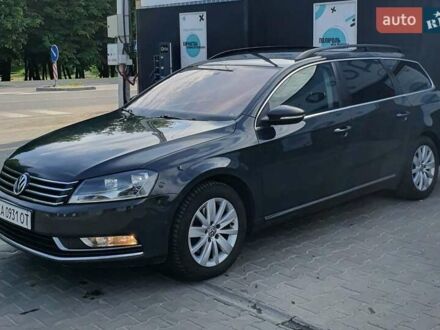 Серый Фольксваген Пассат, объемом двигателя 1.6 л и пробегом 319 тыс. км за 8500 $, фото 1 на Automoto.ua