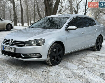 Серый Фольксваген Пассат, объемом двигателя 1.8 л и пробегом 215 тыс. км за 8500 $, фото 1 на Automoto.ua