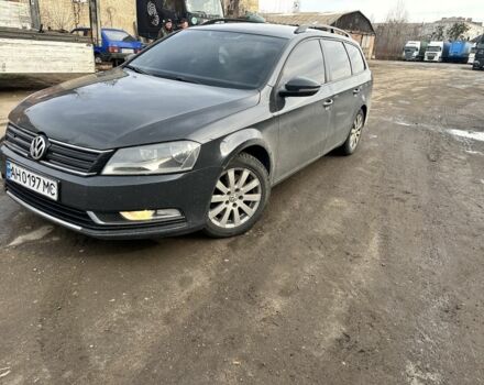 Серый Фольксваген Пассат, объемом двигателя 1.6 л и пробегом 364 тыс. км за 6800 $, фото 1 на Automoto.ua
