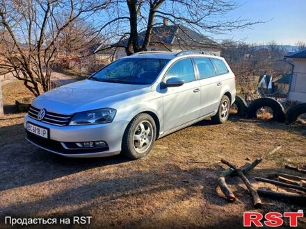 Фольксваген Пассат 2011 в Львове на Automoto.ua Серый Фольксваген Пассат, объемом двигателя 2 л и пробегом 254 тыс. км за 9899 $, фото 1 на Automoto.ua