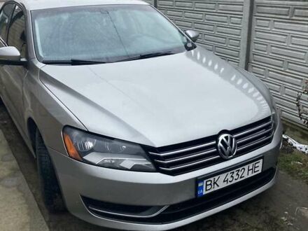 Сірий Фольксваген Пассат, об'ємом двигуна 2.5 л та пробігом 292 тис. км за 8700 $, фото 1 на Automoto.ua