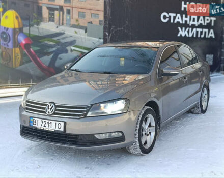 Серый Фольксваген Пассат, объемом двигателя 1.8 л и пробегом 290 тыс. км за 7850 $, фото 1 на Automoto.ua
