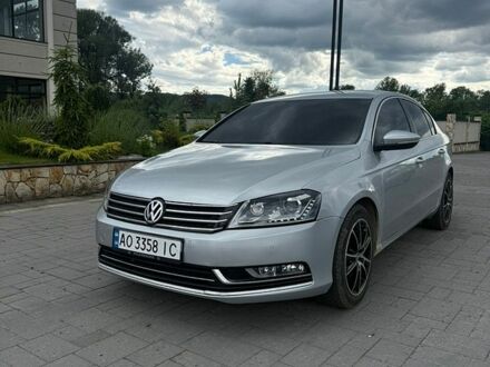 Серый Фольксваген Пассат, объемом двигателя 1.97 л и пробегом 370 тыс. км за 8500 $, фото 1 на Automoto.ua