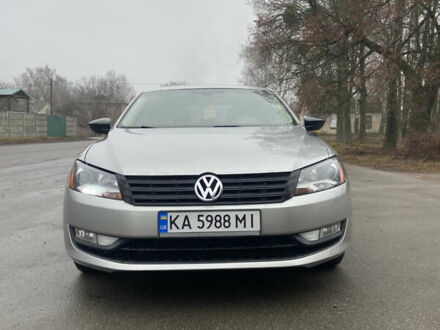 Серый Фольксваген Пассат, объемом двигателя 2.48 л и пробегом 244 тыс. км за 10900 $, фото 1 на Automoto.ua