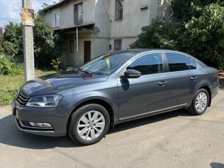 Сірий Фольксваген Пассат, об'ємом двигуна 1.6 л та пробігом 234 тис. км за 10700 $, фото 1 на Automoto.ua