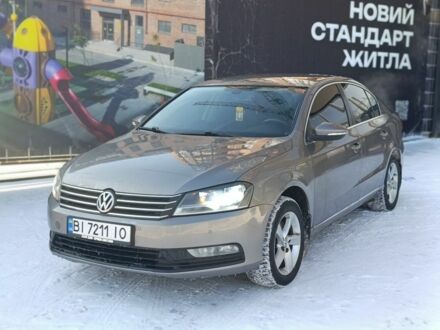 Серый Фольксваген Пассат, объемом двигателя 1.8 л и пробегом 290 тыс. км за 8300 $, фото 1 на Automoto.ua