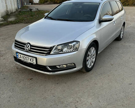 Серый Фольксваген Пассат, объемом двигателя 1.6 л и пробегом 276 тыс. км за 7000 $, фото 1 на Automoto.ua