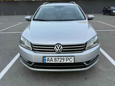 Серый Фольксваген Пассат, объемом двигателя 1.39 л и пробегом 310 тыс. км за 9400 $, фото 1 на Automoto.ua