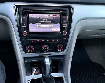 Серый Фольксваген Пассат, объемом двигателя 2 л и пробегом 191 тыс. км за 14700 $, фото 1 на Automoto.ua