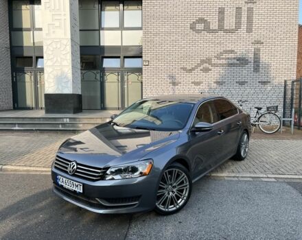 Серый Фольксваген Пассат, объемом двигателя 2.5 л и пробегом 252 тыс. км за 9700 $, фото 1 на Automoto.ua