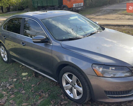 Сірий Фольксваген Пассат, об'ємом двигуна 2 л та пробігом 185 тис. км за 16000 $, фото 1 на Automoto.ua