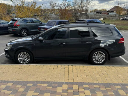 Серый Фольксваген Пассат, объемом двигателя 2 л и пробегом 278 тыс. км за 10300 $, фото 1 на Automoto.ua