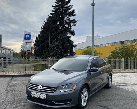 Серый Фольксваген Пассат, объемом двигателя 2.48 л и пробегом 228 тыс. км за 9900 $, фото 1 на Automoto.ua