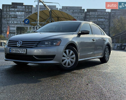 Сірий Фольксваген Пассат, об'ємом двигуна 2.48 л та пробігом 263 тис. км за 9000 $, фото 1 на Automoto.ua