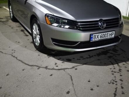 Фольксваген Пассат 2012 у Хмельницькому на Automoto.ua Сірий Фольксваген Пассат, об'ємом двигуна 2.5 л та пробігом 132 тис. км за 8300 $, фото 1 на Automoto.ua