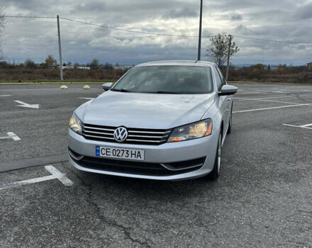 Серый Фольксваген Пассат, объемом двигателя 2.5 л и пробегом 90 тыс. км за 10000 $, фото 1 на Automoto.ua