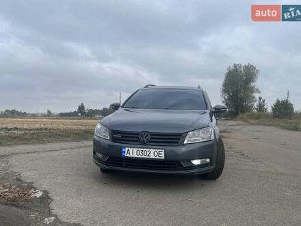 Фольксваген Пассат 2012 в Ставище на Automoto.ua Серый Фольксваген Пассат, объемом двигателя 1.6 л и пробегом 333 тыс. км за 9300 $, фото 1 на Automoto.ua