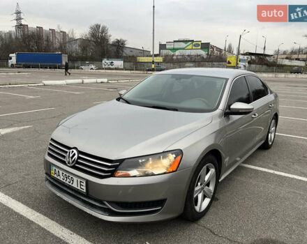 Сірий Фольксваген Пассат, об'ємом двигуна 2.48 л та пробігом 290 тис. км за 9300 $, фото 1 на Automoto.ua