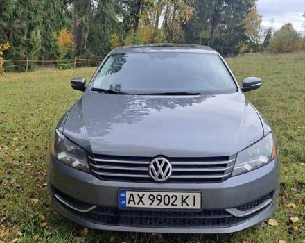 Серый Фольксваген Пассат, объемом двигателя 2.48 л и пробегом 320 тыс. км за 9000 $, фото 1 на Automoto.ua