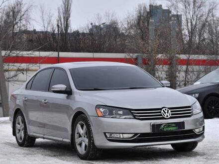 Серый Фольксваген Пассат, объемом двигателя 2.5 л и пробегом 176 тыс. км за 10450 $, фото 1 на Automoto.ua