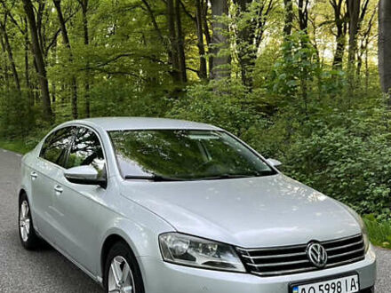 Фольксваген Пассат 2012 в Мукачеве на Automoto.ua Серый Фольксваген Пассат, объемом двигателя 1.39 л и пробегом 280 тыс. км за 10000 $, фото 1 на Automoto.ua