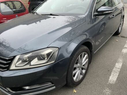 Сірий Фольксваген Пассат, об'ємом двигуна 1.8 л та пробігом 153 тис. км за 7500 $, фото 1 на Automoto.ua