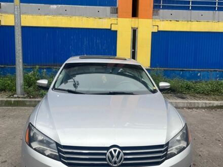 Серый Фольксваген Пассат, объемом двигателя 2.5 л и пробегом 345 тыс. км за 8500 $, фото 1 на Automoto.ua