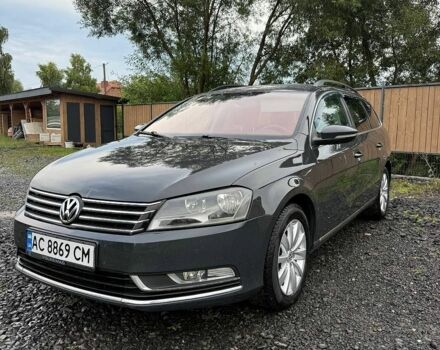 Серый Фольксваген Пассат, объемом двигателя 1.6 л и пробегом 255 тыс. км за 9500 $, фото 1 на Automoto.ua