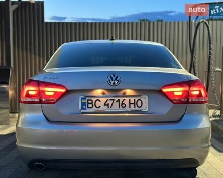 Серый Фольксваген Пассат, объемом двигателя 2.5 л и пробегом 196 тыс. км за 8800 $, фото 1 на Automoto.ua
