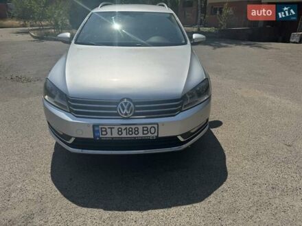 Фольксваген Пассат 2012 в Херсоне на Automoto.ua Серый Фольксваген Пассат, объемом двигателя 1.39 л и пробегом 209 тыс. км за 8700 $, фото 1 на Automoto.ua