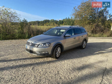 Фольксваген Пассат 2012 в Хмельницком на Automoto.ua Серый Фольксваген Пассат, объемом двигателя 2 л и пробегом 280 тыс. км за 12800 $, фото 1 на Automoto.ua