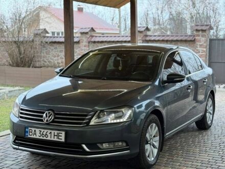 Сірий Фольксваген Пассат, об'ємом двигуна 1.8 л та пробігом 220 тис. км за 9500 $, фото 1 на Automoto.ua