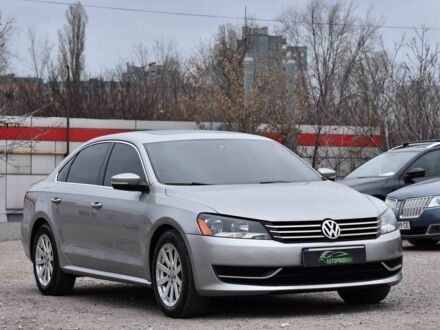 Сірий Фольксваген Пассат, об'ємом двигуна 2.5 л та пробігом 241 тис. км за 8790 $, фото 1 на Automoto.ua