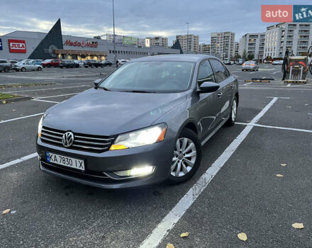 Сірий Фольксваген Пассат, об'ємом двигуна 2.5 л та пробігом 214 тис. км за 9500 $, фото 1 на Automoto.ua