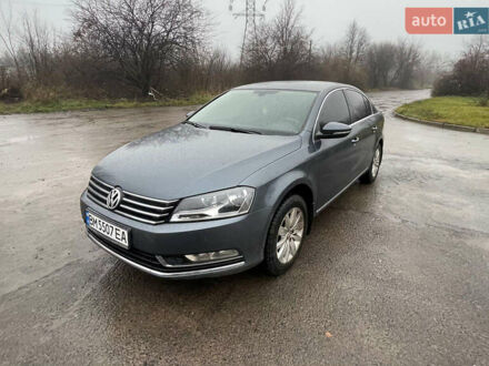 Сірий Фольксваген Пассат, об'ємом двигуна 1.8 л та пробігом 191 тис. км за 11000 $, фото 1 на Automoto.ua