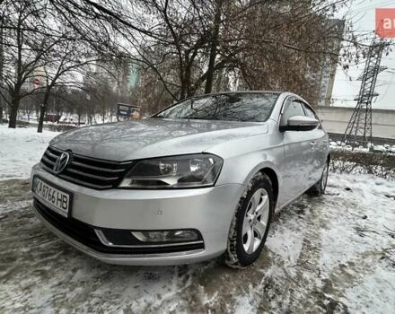 Серый Фольксваген Пассат, объемом двигателя 1.6 л и пробегом 326 тыс. км за 7700 $, фото 1 на Automoto.ua