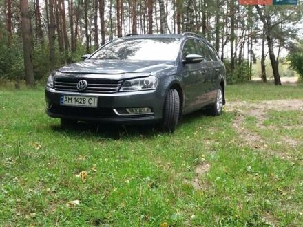 Фольксваген Пассат 2013 в Черняхове на Automoto.ua Серый Фольксваген Пассат, объемом двигателя 2 л и пробегом 315 тыс. км за 12100 $, фото 1 на Automoto.ua
