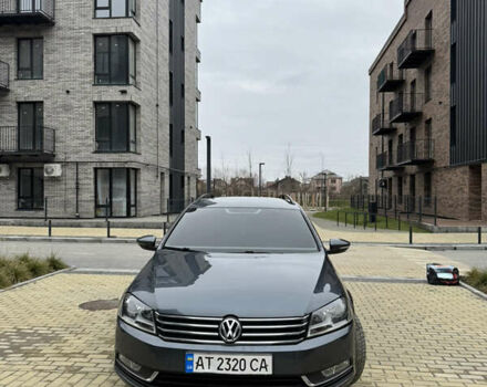 Серый Фольксваген Пассат, объемом двигателя 1.6 л и пробегом 220 тыс. км за 9500 $, фото 1 на Automoto.ua