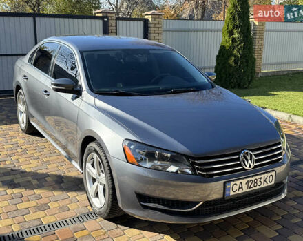Фольксваген Пассат 2013 в Корсунь-Шевченковском на Automoto.ua Серый Фольксваген Пассат, объемом двигателя 2.5 л и пробегом 156 тыс. км за 10900 $, фото 1 на Automoto.ua