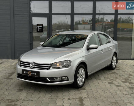 Серый Фольксваген Пассат, объемом двигателя 2 л и пробегом 168 тыс. км за 14900 $, фото 1 на Automoto.ua