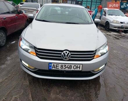 Серый Фольксваген Пассат, объемом двигателя 2.48 л и пробегом 182 тыс. км за 11000 $, фото 1 на Automoto.ua
