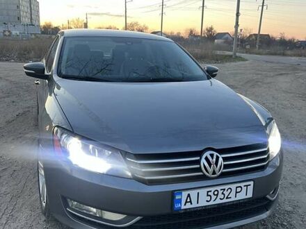 Фольксваген Пассат 2013 в Броварах на Automoto.ua Серый Фольксваген Пассат, объемом двигателя 2.5 л и пробегом 227 тыс. км за 10000 $, фото 1 на Automoto.ua