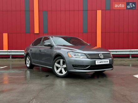 Сірий Фольксваген Пассат, об'ємом двигуна 2.48 л та пробігом 229 тис. км за 10290 $, фото 1 на Automoto.ua