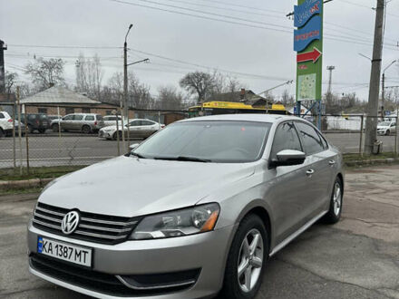 Серый Фольксваген Пассат, объемом двигателя 2.48 л и пробегом 218 тыс. км за 9700 $, фото 1 на Automoto.ua
