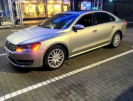 Серый Фольксваген Пассат, объемом двигателя 2.5 л и пробегом 0 тыс. км за 10500 $, фото 1 на Automoto.ua