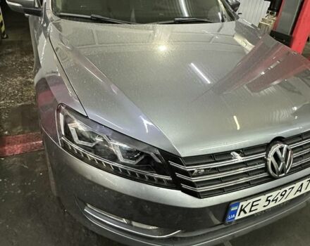 Сірий Фольксваген Пассат, об'ємом двигуна 2 л та пробігом 194 тис. км за 12000 $, фото 1 на Automoto.ua