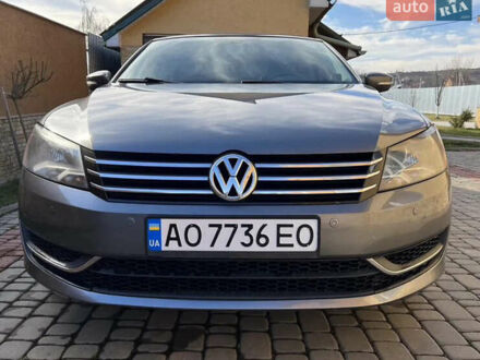 Серый Фольксваген Пассат, объемом двигателя 2.5 л и пробегом 282 тыс. км за 8700 $, фото 1 на Automoto.ua