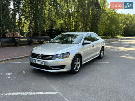Фольксваген Пассат 2013 в Виннице на Automoto.ua Серый Фольксваген Пассат, объемом двигателя 1.8 л и пробегом 161 тыс. км за 10800 $, фото 1 на Automoto.ua